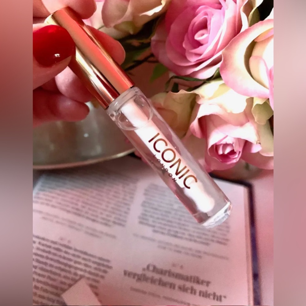 NIB ICONIC LONDON LUSTRE LIP OIL “ SugAr Mama”